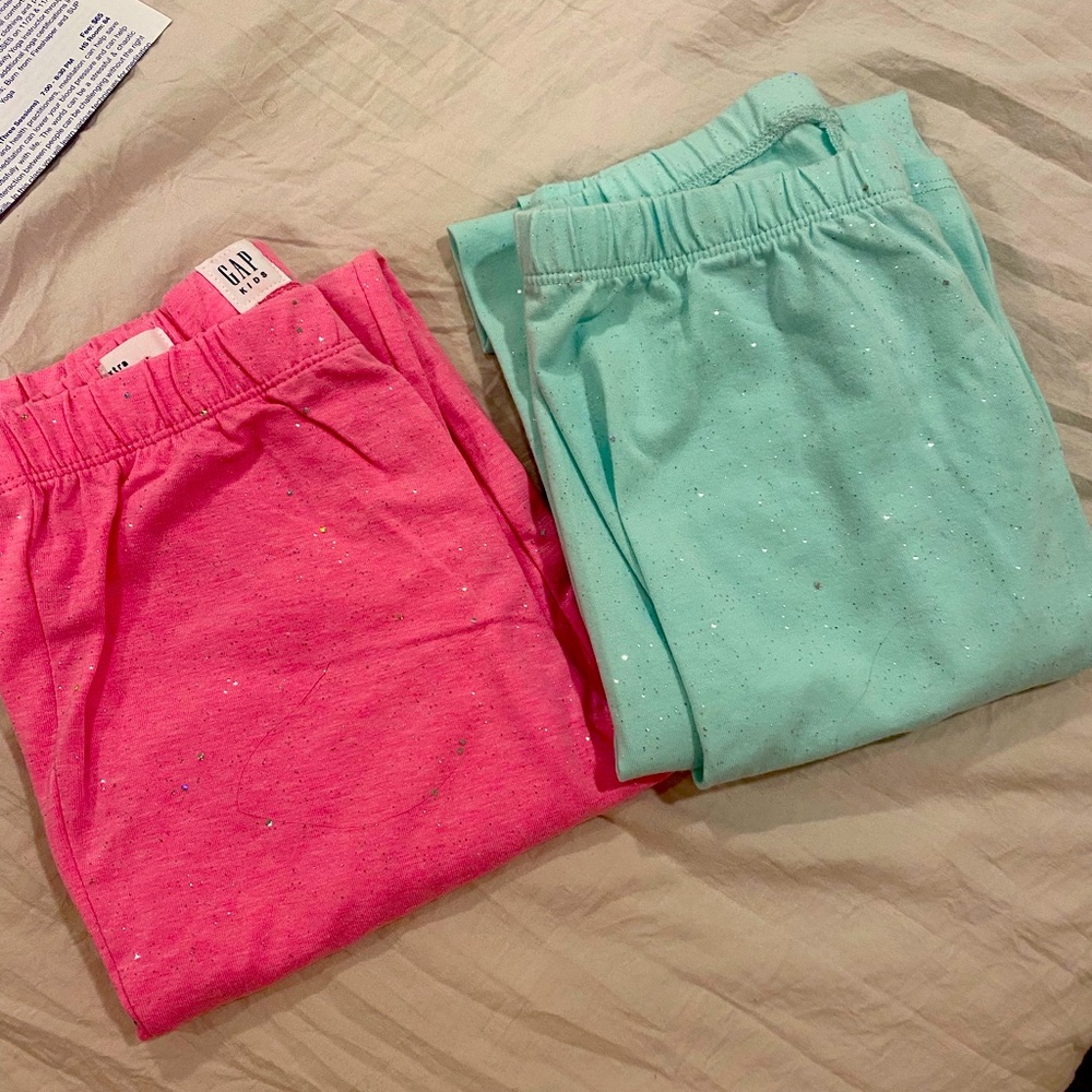 Two gap leggings